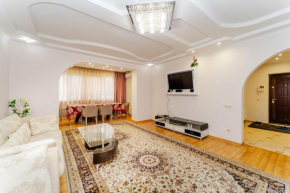 3 rooms apartment in the center city